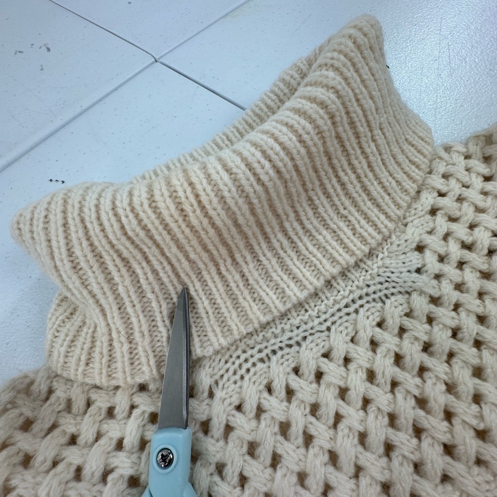 Lauren Ralph Lauren Wool Alpaca Cable Knit Relaxed Poncho Sweater Luxe Heritage - Picture 10 of 12